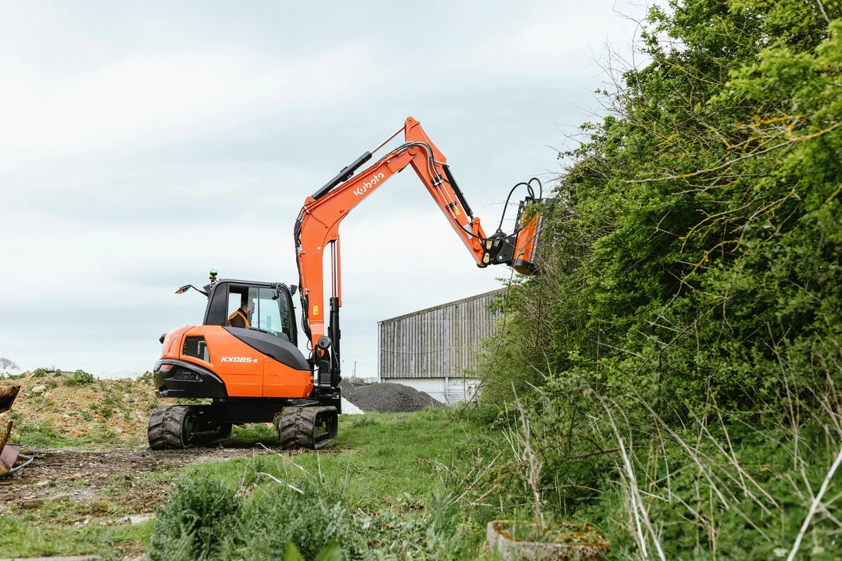 Kubota launches next-generation 8 tonne mini-excavator
