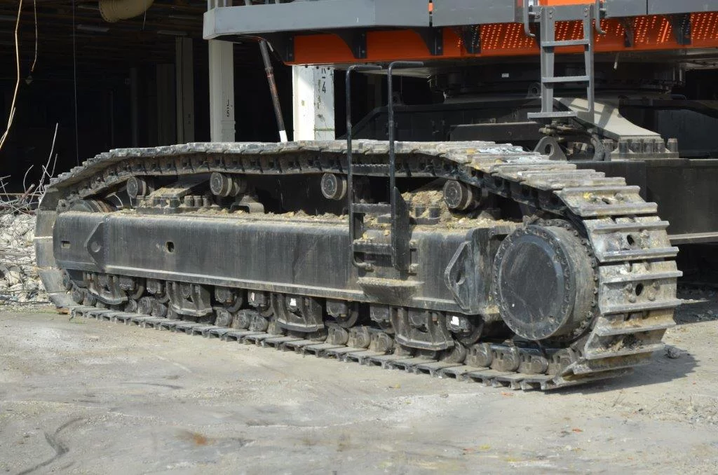 Belgian Block Brute - it is phenomenally powerful, very productive and slews really quickly