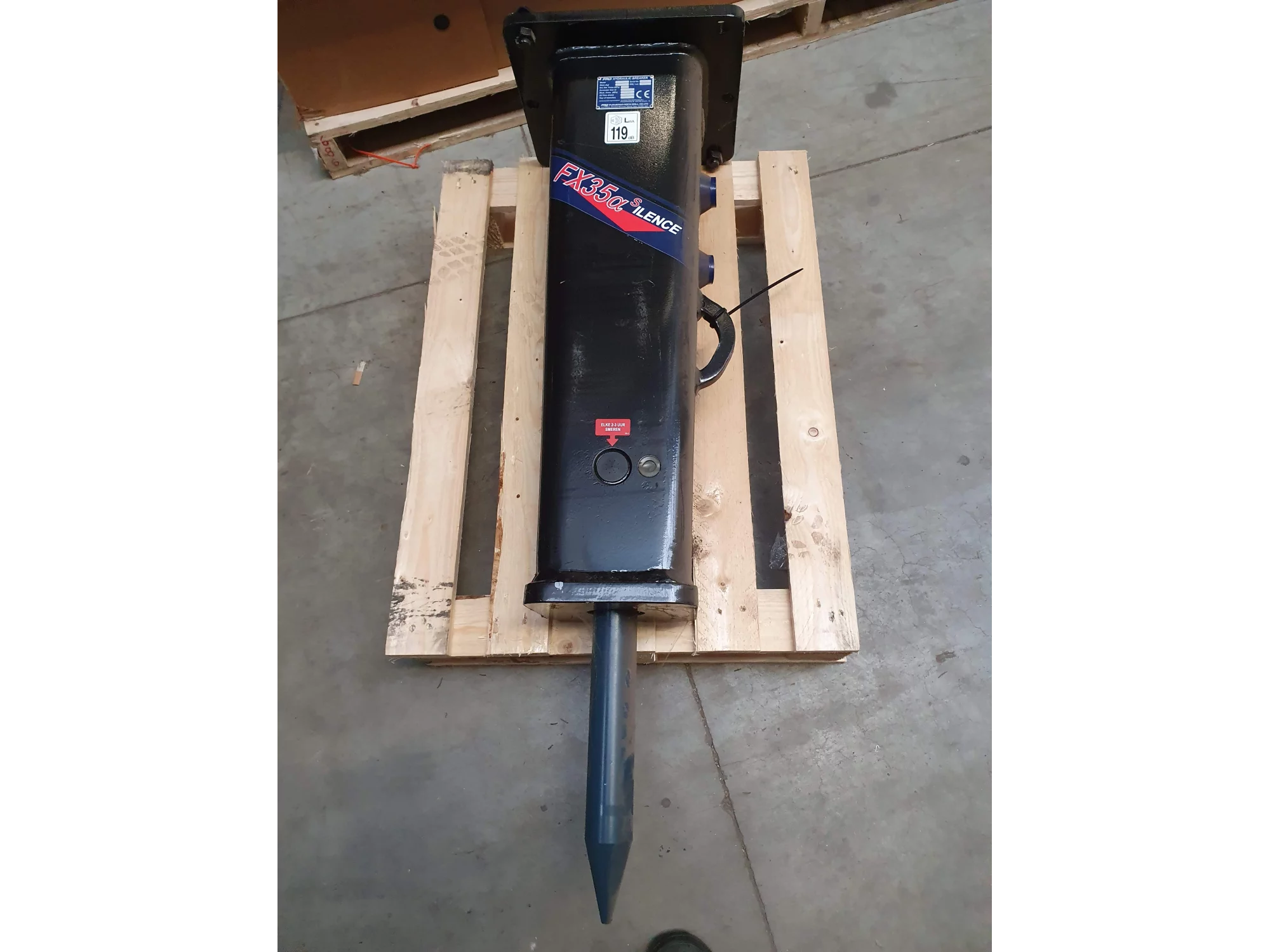 Stock promotion Hitachi Furukawa demolition hammers