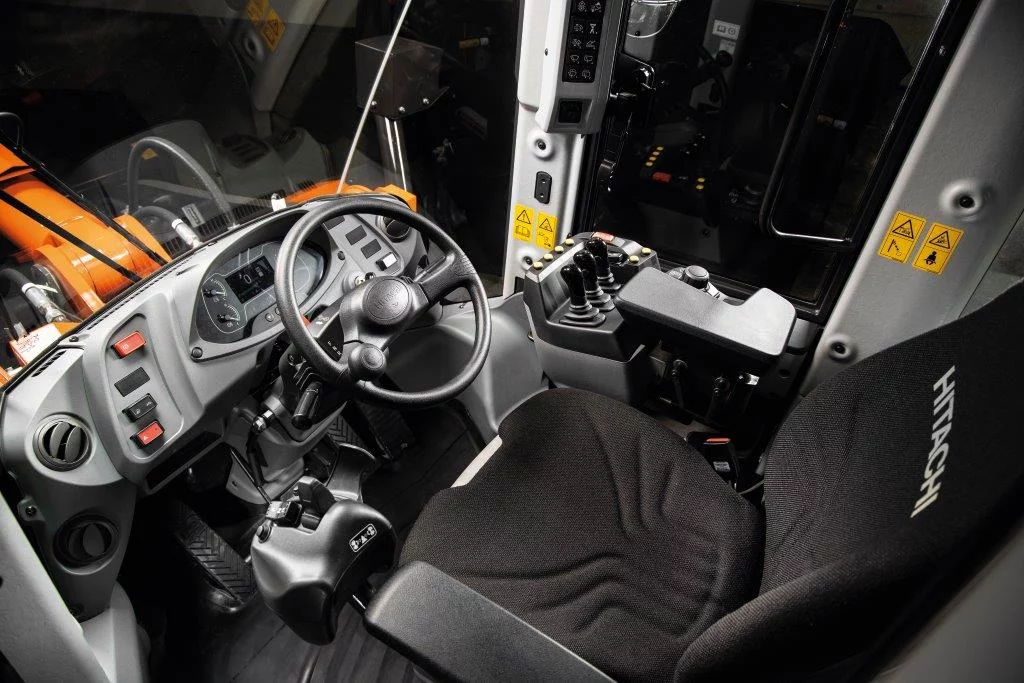 Take control with Hitachi ZW-7 wheel loaders