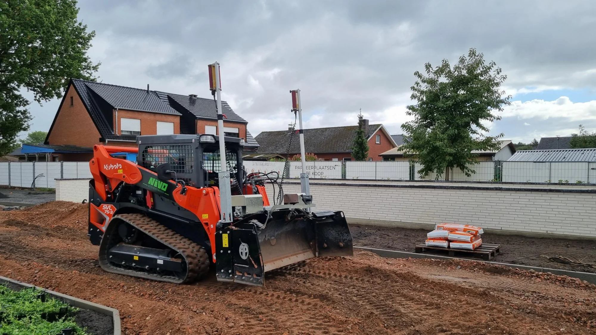 Delivery of the first Kubota skid steer loader SVL75-3