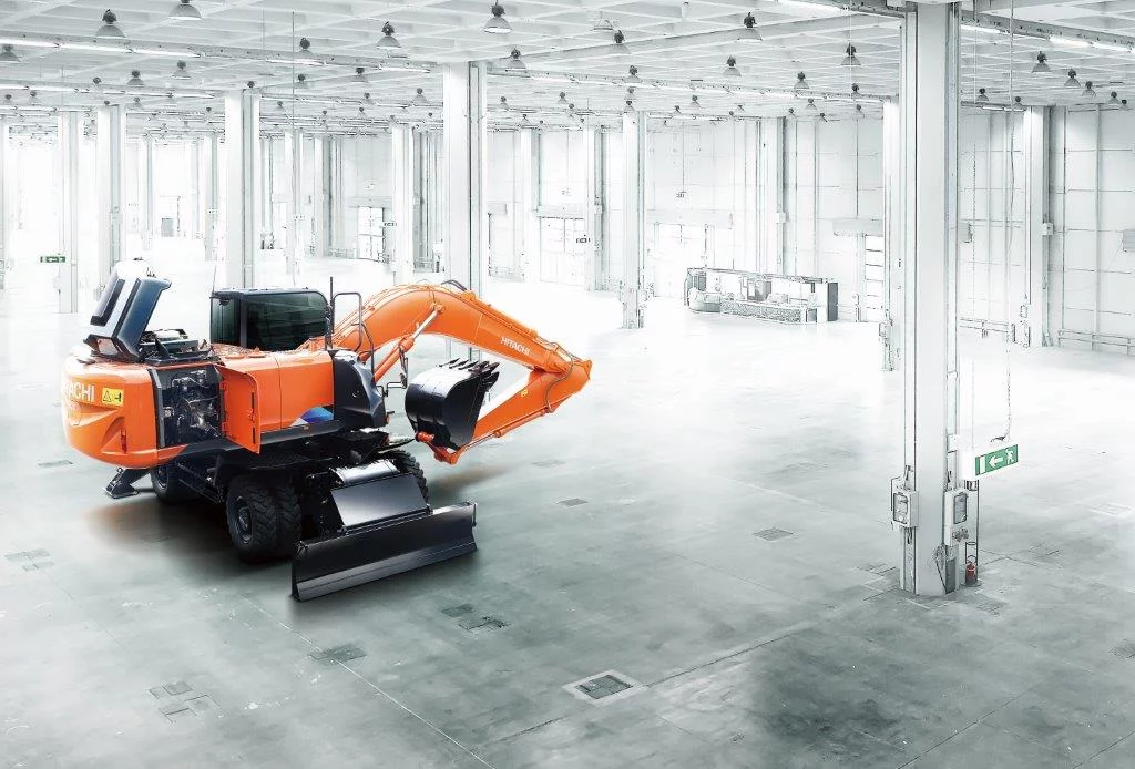 New arrival WHEELED EXCAVATORS