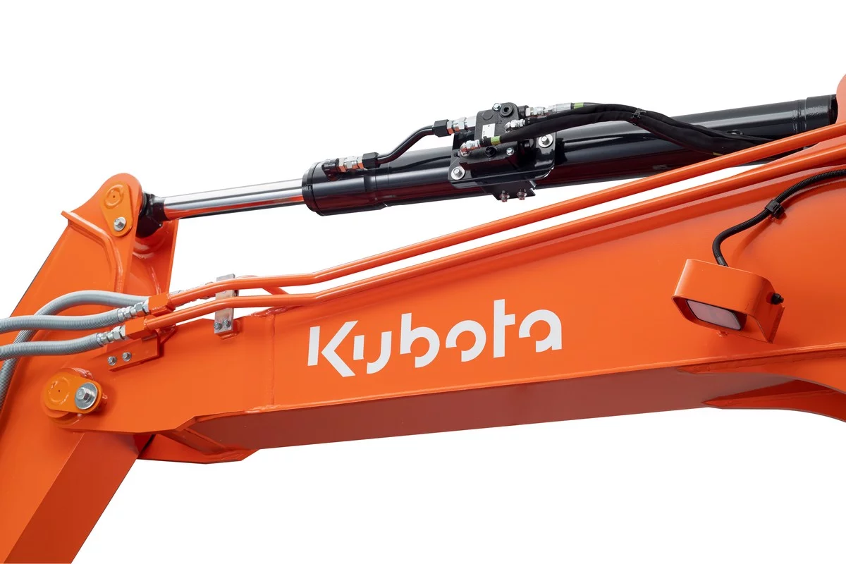 Kubota launches next-generation 8 tonne mini-excavator