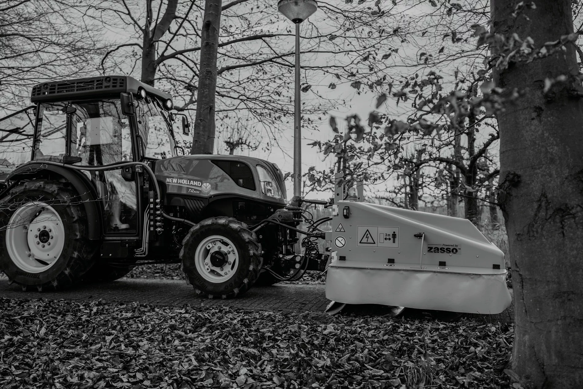 XPower XPU: Electrical weed control for urban applications