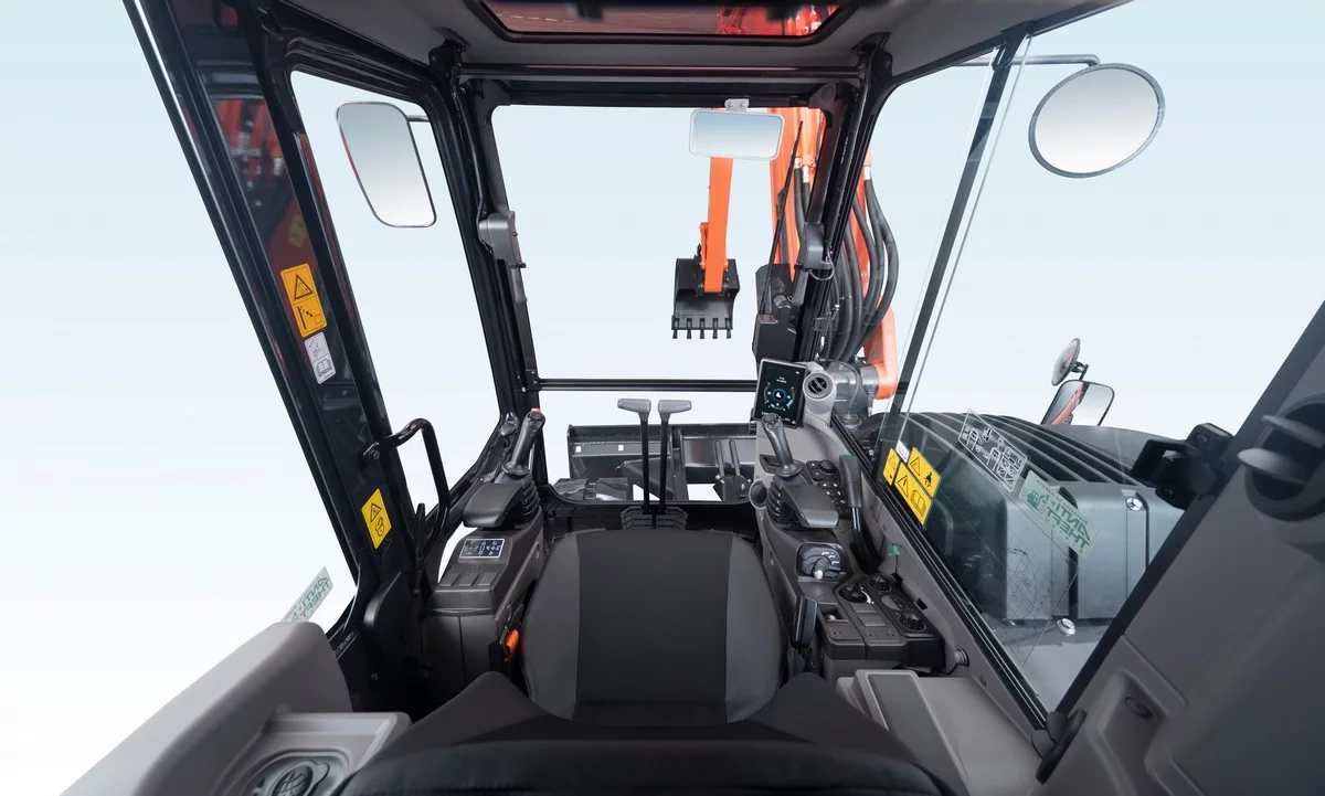 Kubota launches next-generation 8 tonne mini-excavator