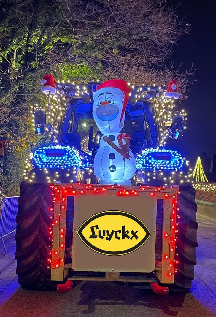 Christmas run in Geel turns blue thanks to New Holland tractors