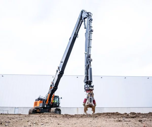 Demolition excavators