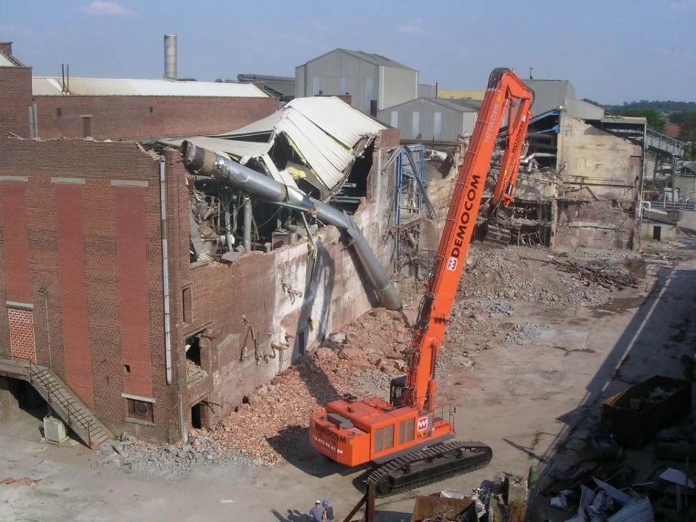 MARTENS-DEMOCOM investit en un géant de démolition de 170 tonnes