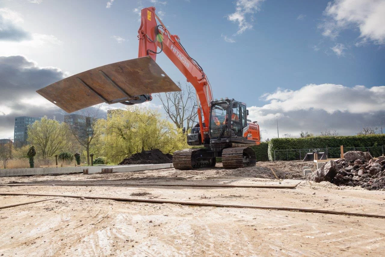 Optimisez votre temps de fonctionnement avec les Hitachi ZX160-7 et ZX180-7