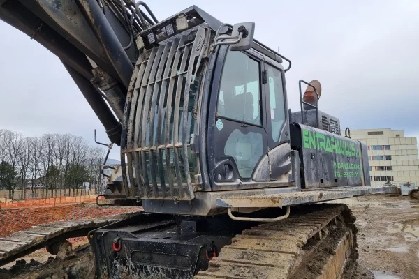 Occasion à vendre : Hitachi KMC 520-5