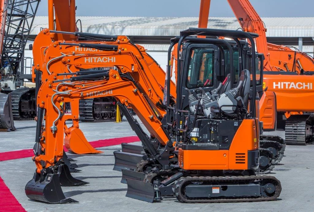 OUVERTURE  des nouvelles infrastructures Middle East Crane