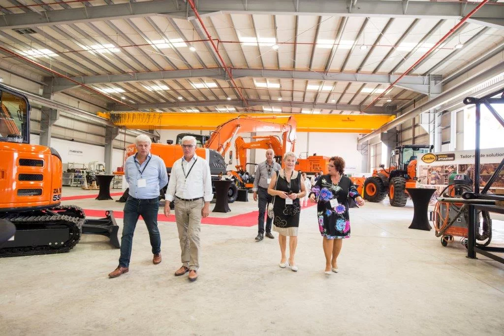 OUVERTURE  des nouvelles infrastructures Middle East Crane