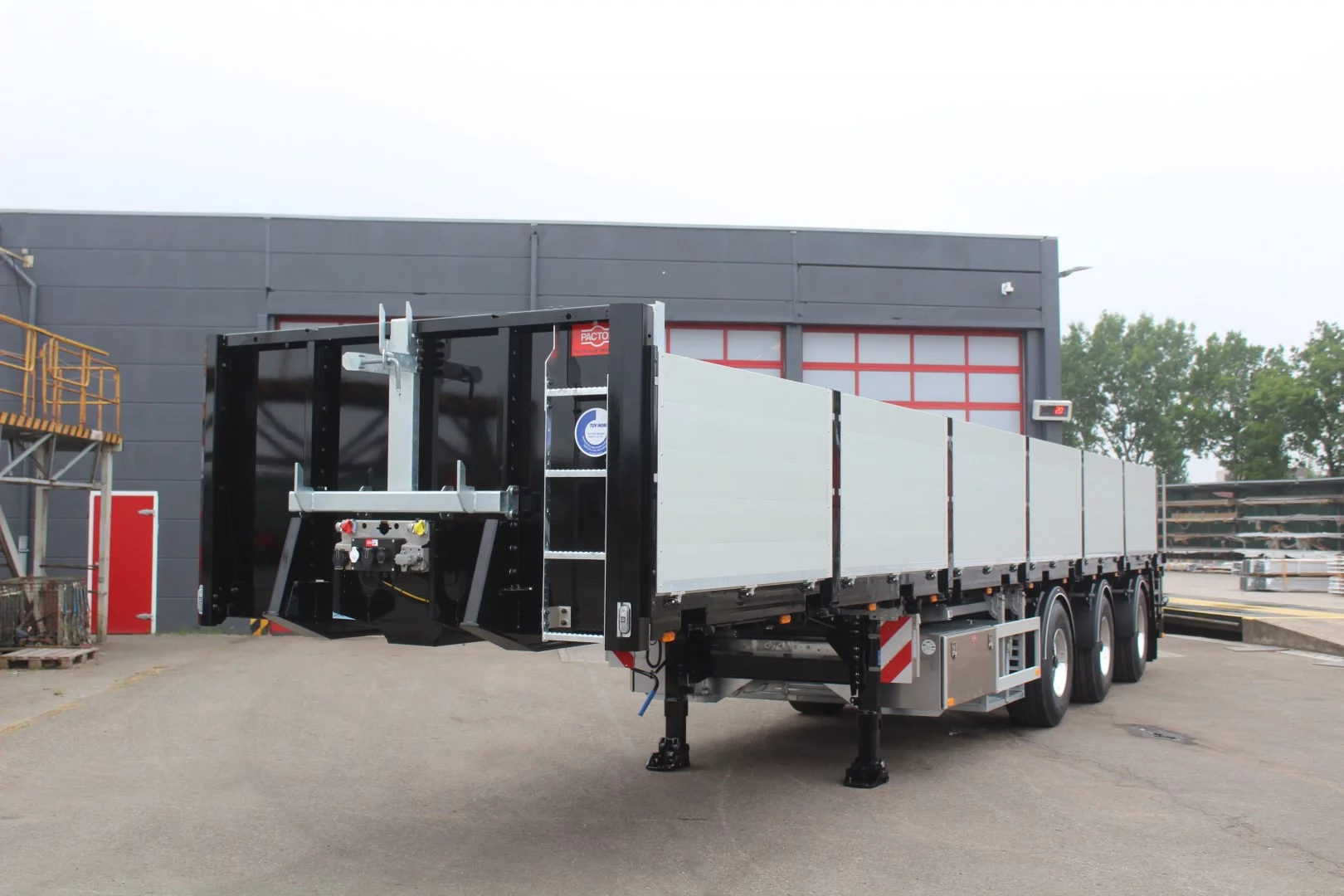 Luyckx et Pacton s'associent pour des solutions totales