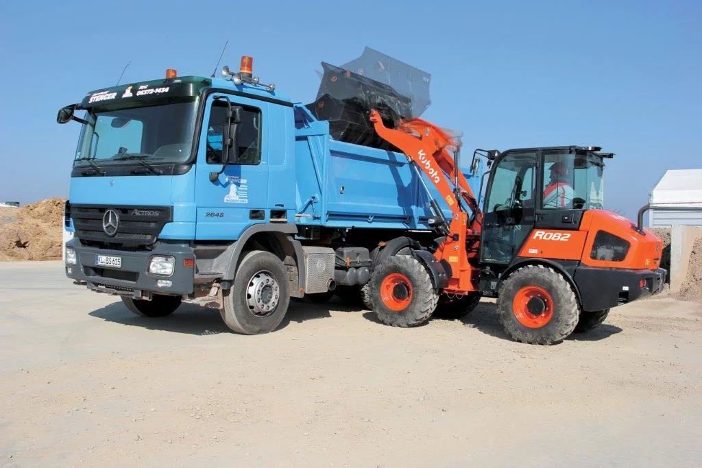 785 machine KUBOTA livrées en 2017