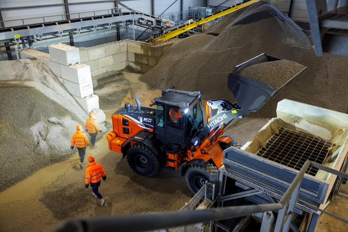 Nouvelle chargeuse sur pneus Hitachi ZW160-7