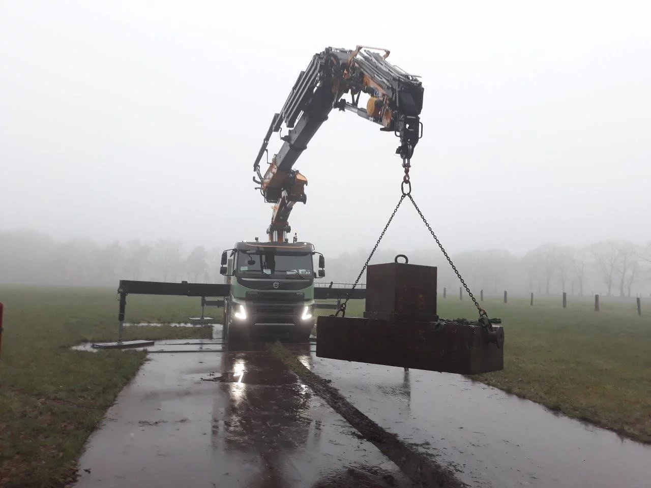 Livraison d’une machine ? Effer 955-8S + JIB 6S avec V-stab (stabilité à 360°)