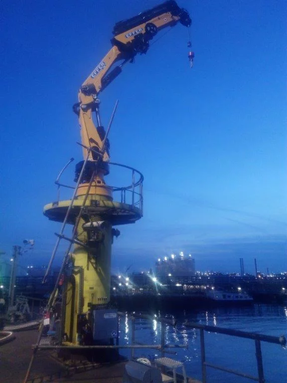 Deux nouvelles grues marine 220M-6S Effer pour notre client Oiltanking Stolthaven Antwerp