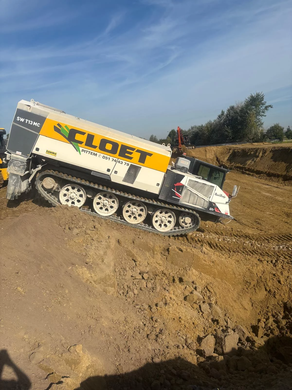 Le premier PowerBully 12C avec Streumaster livré à Cloet