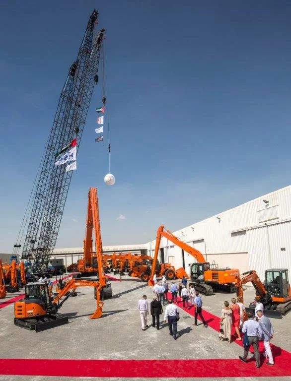 OUVERTURE  des nouvelles infrastructures Middle East Crane
