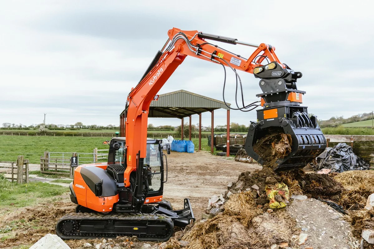 Kubota lance une midi-pelle de 8 tonnes de nouvelle génération