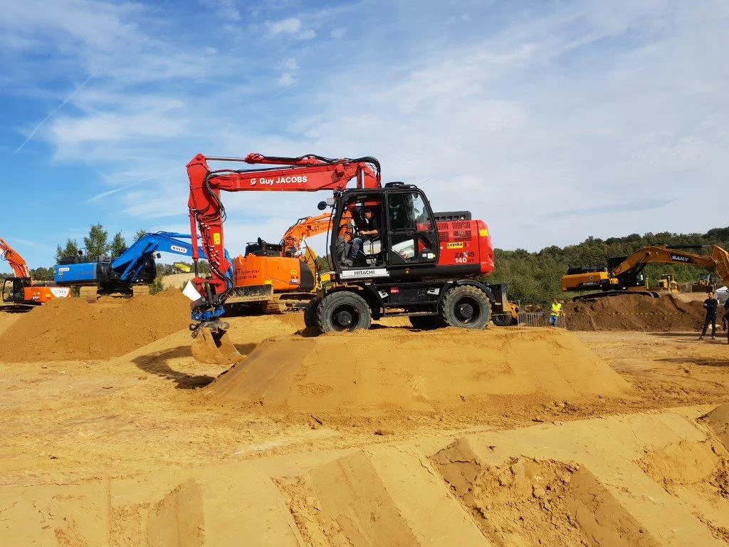 Guy Jacobs en final de le #excavatorhero2021 ?