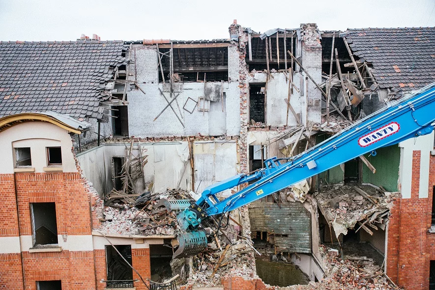 ZX490LCH-6 High Demolition en service chez WANTY GROUPE