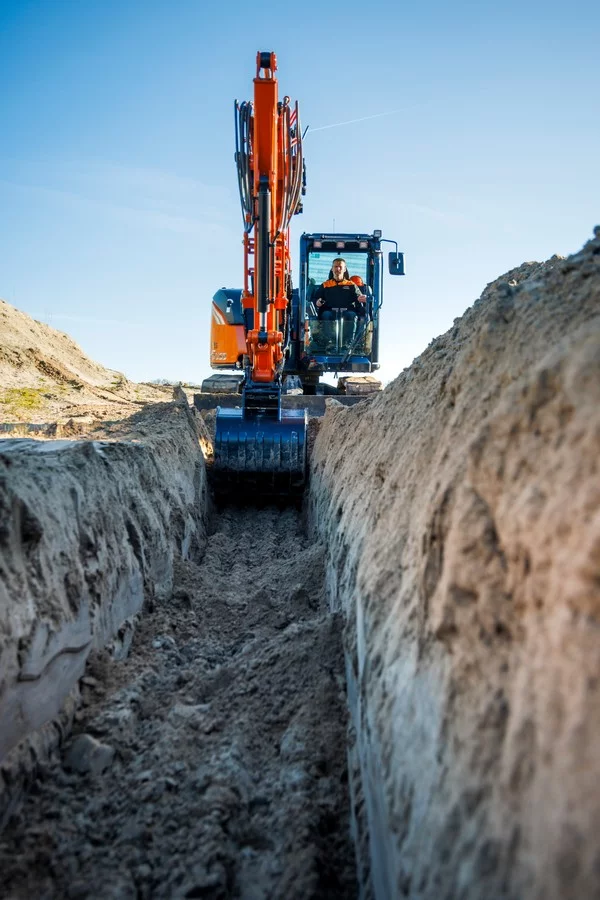 Hitachi Construction Machinery dévoile deux nouvelles pelles compactes Zaxis-7