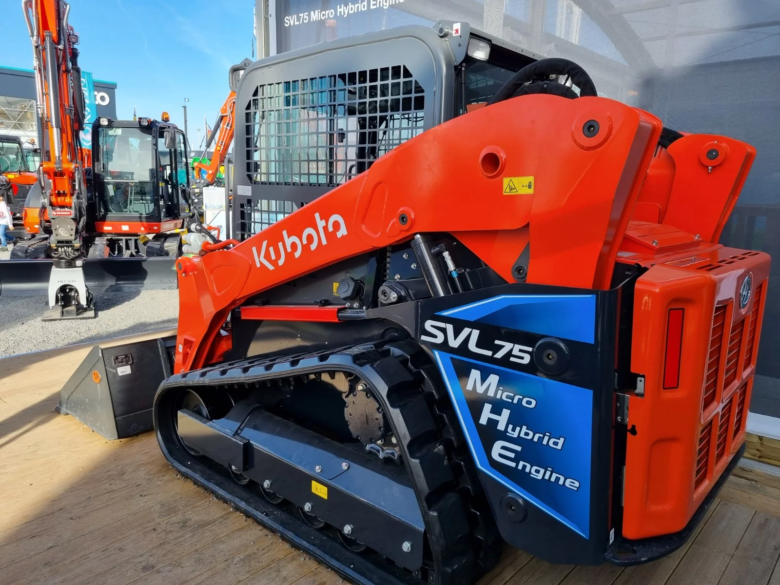 Kubota ouvre une nouvelle usine de chargeuses compactes en Amérique