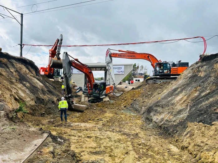 Sloop en vervanging spoorwegtunnel in Lichtervelde succesvol afgerond