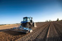 Afbeelding New Holland T8