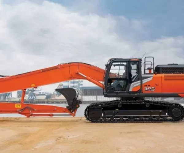 mucchi ZX375US-7 Middelgrote graafmachines - Hitachi CM Nederland