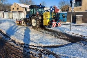 Winterdienst Stad Antwerpen met 13 New Holland tractoren