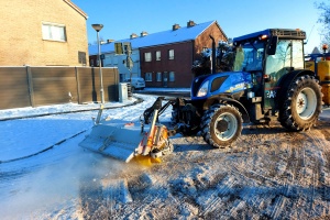 Winterdienst Stad Antwerpen met 13 New Holland tractoren