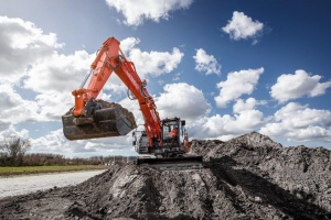 Boost your profits with the Hitachi ZX210-7 and ZX225US/USR-7