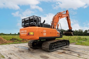 CMB.TECH and Luyckx present hydrogen-powered excavator