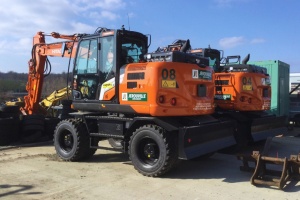 Entreprise Jerouville chooses quality: Hitachi ZX155W-7